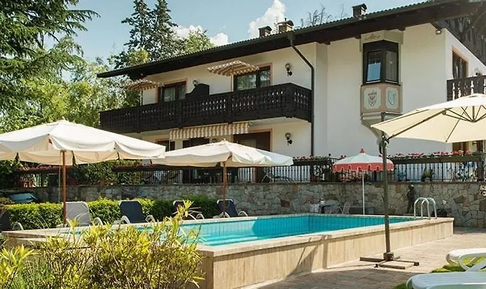 Eleonora Apartment *